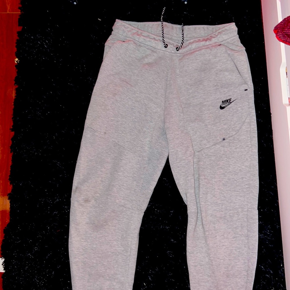Men sweats size medium